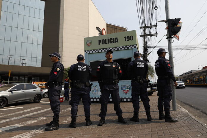Em-7-meses-numero-de-roubos-de-veiculos-cai-32-na-zona-leste-de-Manaus_Foto-MAURO-NETO-SECOM-1