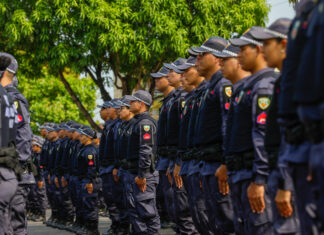 Governador Wilson Lima apresenta mil alunos soldados que passam a atuar na Polícia Militar