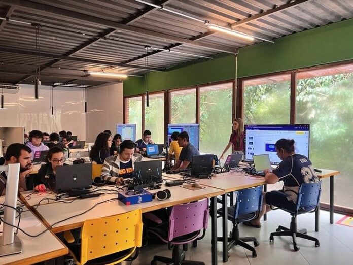 WhatsApp Image 2024-09-17 at 17.43.22