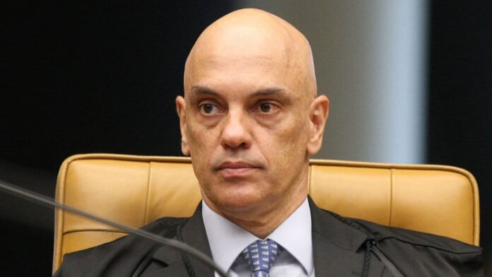 alexandre-de-moraes-determina-suspensao-x-twitter-brasil_638