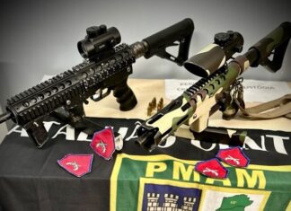 Casal é detido por porte ilegal de armas após denúncia no Parque Dez de Novembro