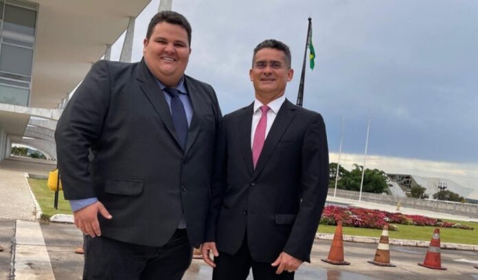 renato-júnior-david-almeida_foto-reprodução-e1638267717960