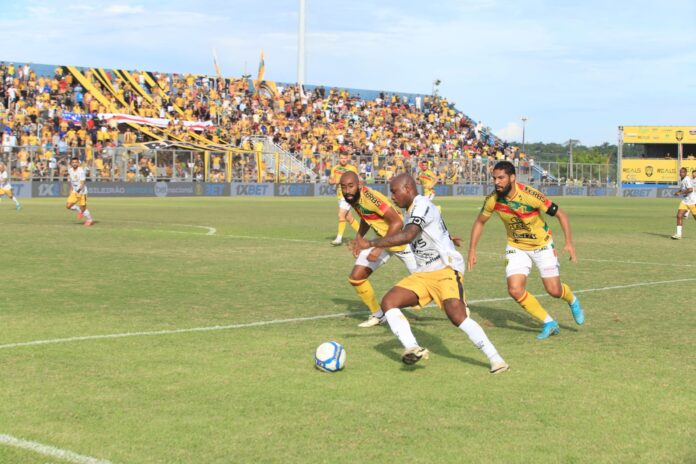SEDEL-Onca-recebe-o-Goias-no-Carlos-Zamith-FOTO-Julcemar-Alves-e-Mauro-Neto-Sedel