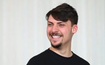 Jair Renan Bolsonaro anuncia pré-candidatura a deputado federal em 2026