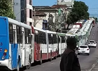 Rodoviários de Manaus ameaçam greve a partir de quinta-feira por pagamento do 13º