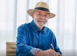 “Estamos tentando baratear alimentos e aumentar salários”, avisa Lula