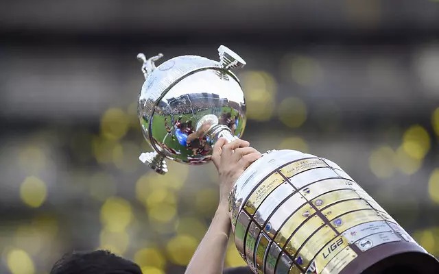taca-libertadores-titulo-flamengo