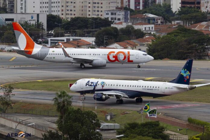 Azul-Gol-E195-Boeing-737-1024x683