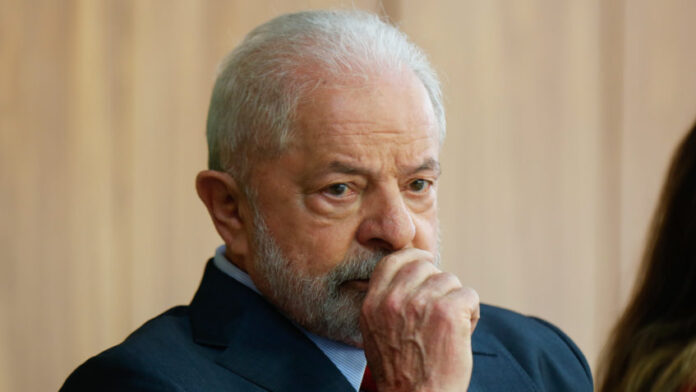 LulaDaSilva-CafeDaManha-PauloPimenta-Janja-JoseCrispiniano Jornalistas-Setoristas-12jan2023