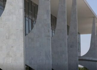 Lula sanciona regulamentação da reforma tributária sobre consumo