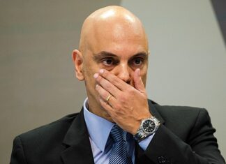 Moraes dá cinco dias para Bolsonaro dizer se aceita conceder entrevistas na prisão