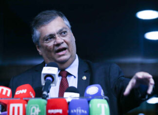 Dino libera repasse de “emendas Pix” para universidades de 3 estados