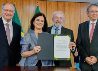 Governo anuncia primeira vacina 100% brasileira contra dengue