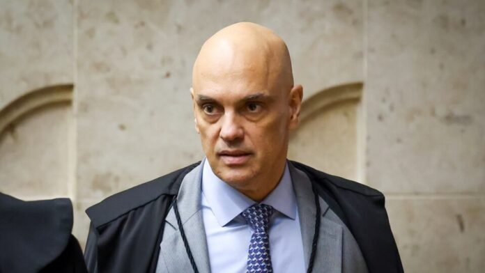 alexandre-de-moraes-assustado