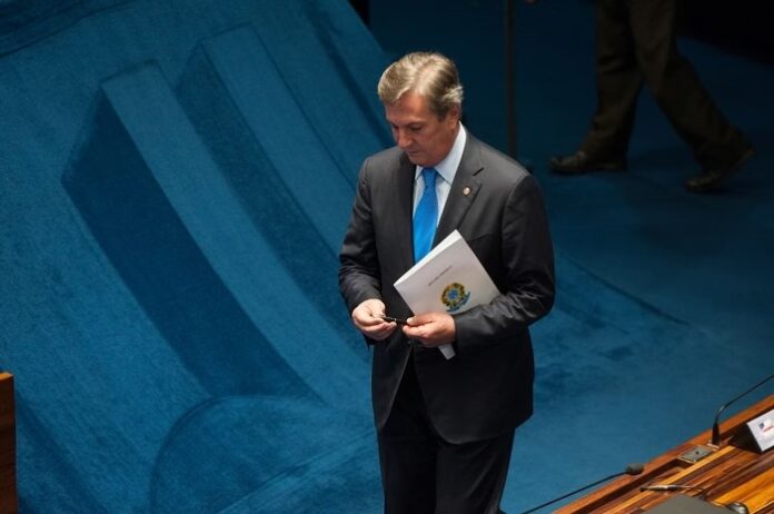 fernando-collor-de-mello.jpeg.700x0_q95_crop