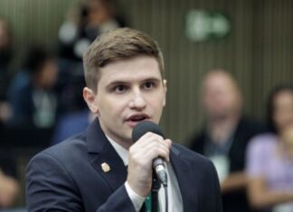 Lucas Pavanato aciona CNJ contra juíza que o condenou a indenizar estudante
