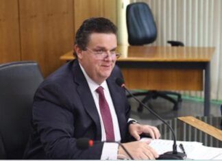 Novo ministro da Previdência Social diz que vai honrar confiança de Lula e dos aposentados