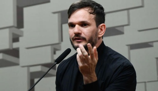padre Patrick Fernandes