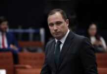 Delator da trama golpista, Mauro Cid recebe convite para dar aula na Europa