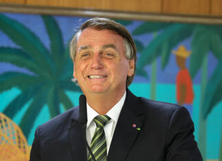Ministro Moraes autoriza Bolsonaro a realizar exames hospitalares durante prisão domiciliar