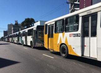 Greve dos ônibus é adiada, mas sindicato alerta: paralisação pode voltar a qualquer momento
