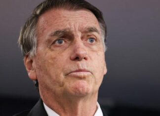 Bolsonaro faz post antes de parecer da PGR que pode condená-lo: ‘Querem me destruir’