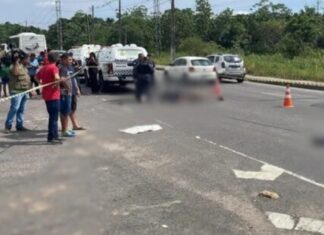 Acidente entre moto, micro-ônibus e coletivo deixa dois mortos na Zona Centro-Sul de Manaus