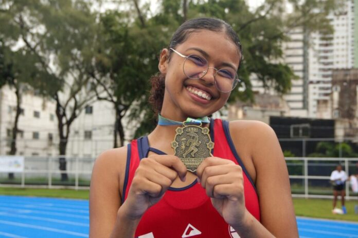 SEDEL-Sarah-Mesquita-Atleta-do-Salto-em-Altura-FOTO-Divulgacao-Sedel-1536x1023