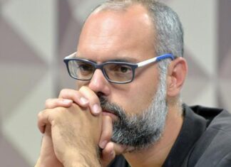 PF indicia blogueiro bolsonarista Allan dos Santos