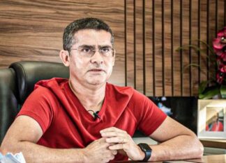 Mesmo pagando empresas para elogiar sua imagem, David Almeida é o mais rejeitado do AM, aponta pesquisa