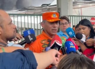 “Não caia em golpes”: bombeiros negam campanha de doações para incêndio na Effa Motors