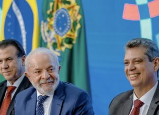 Lula rejeita comportamento de Trump, critica bolsonaristas e desafia EUA: ‘a carne está cara por lá’