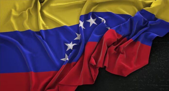 bandeira-da-venezuela-enrugada-no-fundo-escuro-3d-render_1379-793
