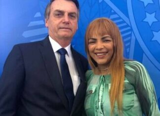 Flordelis estaria organizando orações em apoio a Jair Bolsonaro dentro da prisão