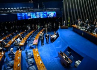 CCJ do Senado pode enterrar PEC da Blindagem nesta quarta