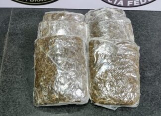 PF flagra mulher tentando embarcar com droga presa ao corpo no Aeroporto Eduardo Gomes