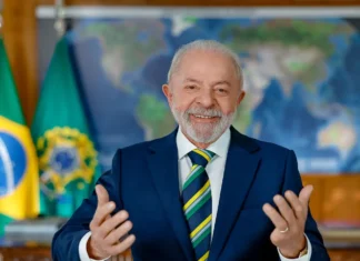 Lula celebra 80 anos com trajetória política e dedicação social