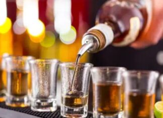 Brasil já soma 127 casos suspeitos de intoxicação por metanol, diz ministro da Saúde