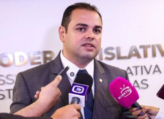 Presidente Roberto Cidade anuncia prorrogação das inscrições do concurso da Aleam até 16 de outubro