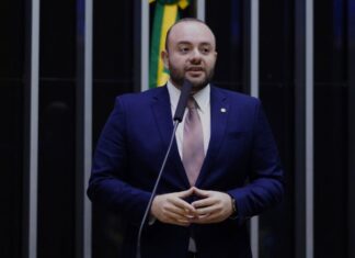 Deputado Fausto Júnior assume vice liderança do maior bloco partidário
