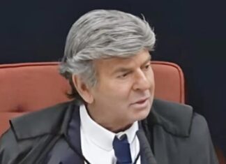 Fux pede para revisar voto em julgamento de Bolsonaro