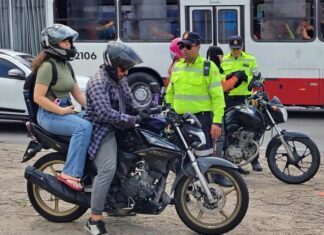 Autoridades intensificam ação no trânsito da capital e registram 95 autuações em motocicletas