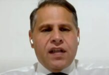 Moraes vota para tornar réu seu ex-assessor no TSE