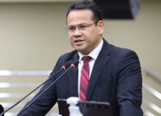 Em sessão na CMM, Eduardo Alfaia defende respeito entre vereadores e responsabilidade no exercício do mandato