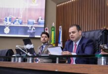 Presidente Roberto Cidade conduz aprovação de projetos que valorizam servidores públicos estaduais