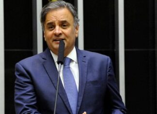 Aécio Neves assume presidência nacional do PSDB e sinaliza possível apoio a Tarcísio em 2026