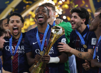 Com Safonov decisivo, PSG supera o Flamengo e é campeão intercontinental