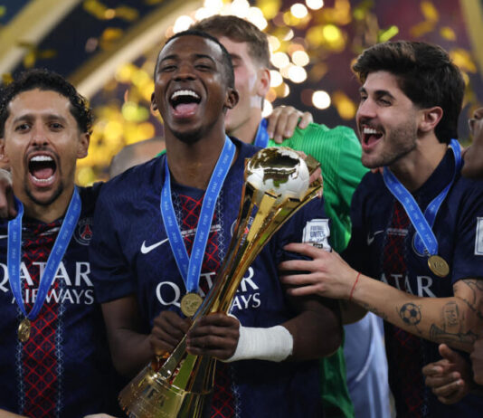 Com Safonov decisivo, PSG supera o Flamengo e é campeão intercontinental