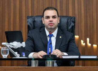 Presidente Roberto Cidade quer passe livre para estudantes da rede pública em dias de provas no Amazonas