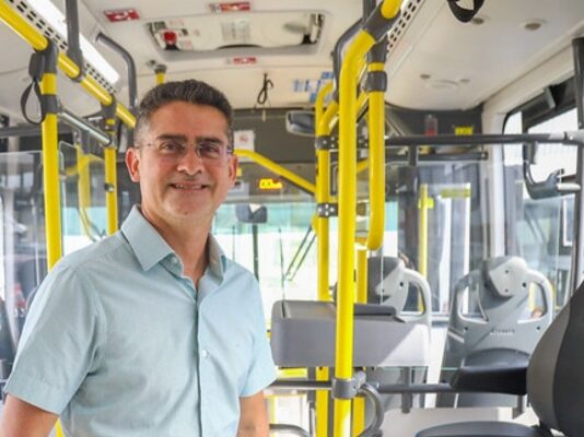 Sem previsão de 13º e auxílios, rodoviários preparam quarta greve do semestre e pressionam gestão David Almeida